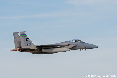 McDonnell Douglas F-15C Eagle: SERIES of Two Images