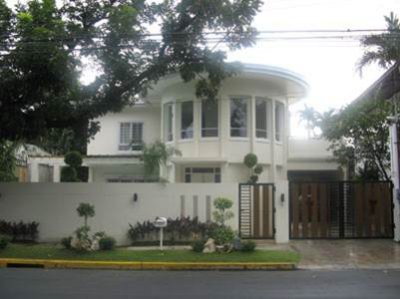 San Lorenzo Village Makati - Houses for Rent