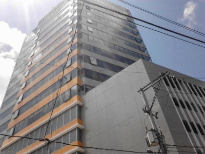 Building with Lot for Sale - Makati Avenue