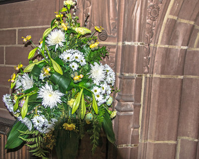 Easter flowers in the Childrens' Chapel
