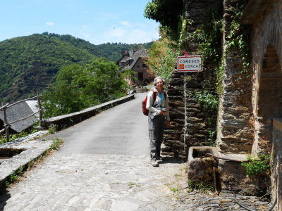 Arrival in Conques! 