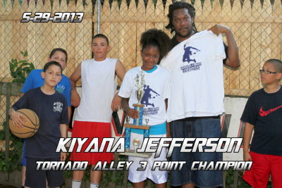 Kiyana Jefferson  Tornado Alley 3 Point Champ.jpg