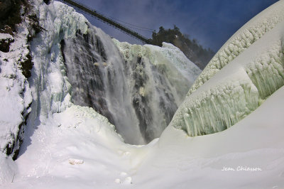 Parc de la Chute-Montmorency (hauteur 84 mètres) Montmorency Falls ( 272 feet at -25°C 