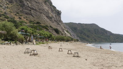 dafnibeach3-sk.JPG