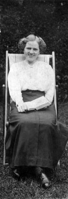 Mary Elizabeth Shaw  - Lizzy born 1890