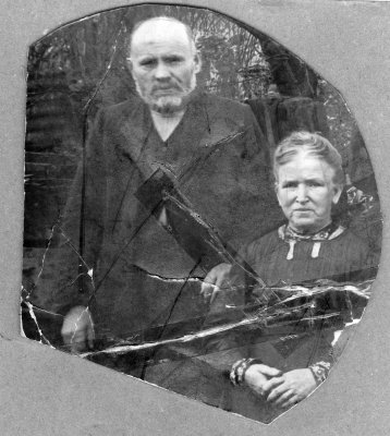 Richard Shaw Snr born 1848 & Elizabeth Simms Born 1851/2