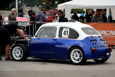 fičo Fiat 500 L drage race edition