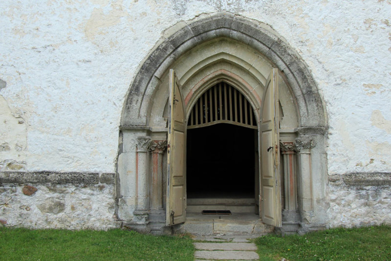 Saaremaa - Karja Church