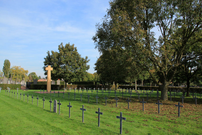 Bousbecque (Fr) - Deutscher Soldatenfriedhof