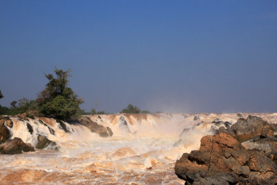Khone Phapeng Waterfalls