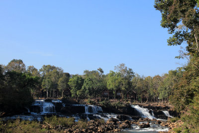 Tad Lo Waterfalls