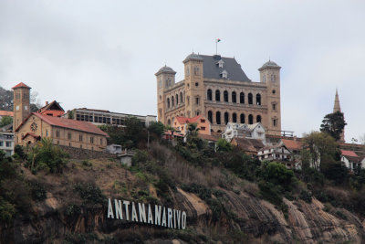 Antananarivo to Ifaty