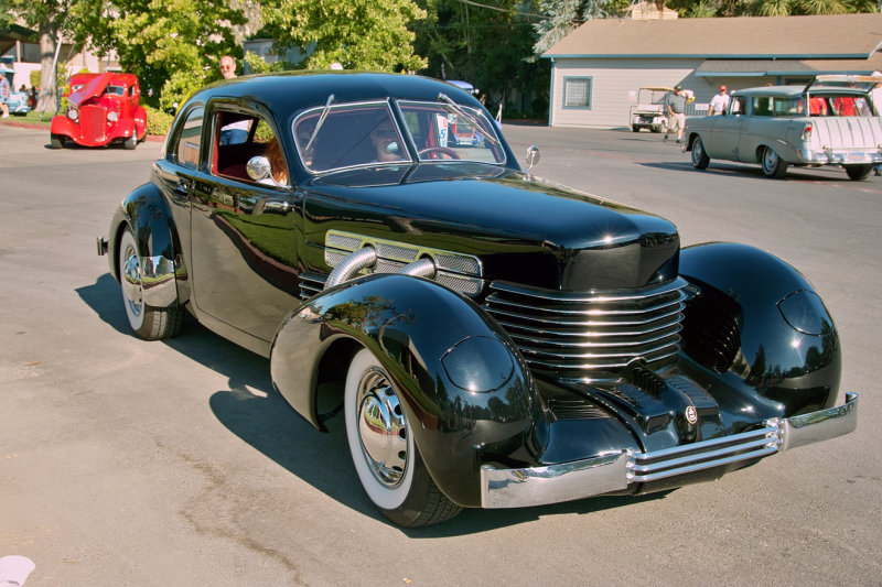 1937 Cord model 812