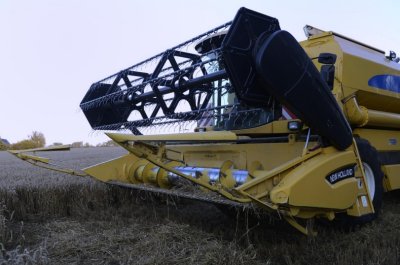 Detail of the harvester New Holland TX63