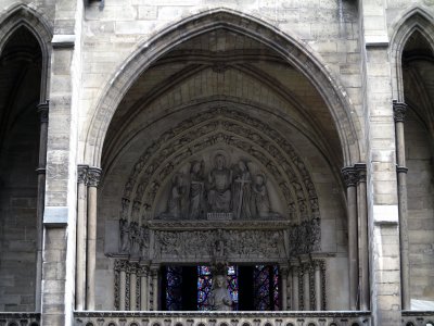 Saint Chapelle Exterior _10_0116.jpg