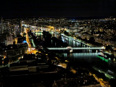 Seine from Tower _08_0302.jpg