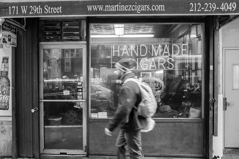 CIGAR ROLLING SHOP, W29th ST, NYC / FEBRUARY 2015