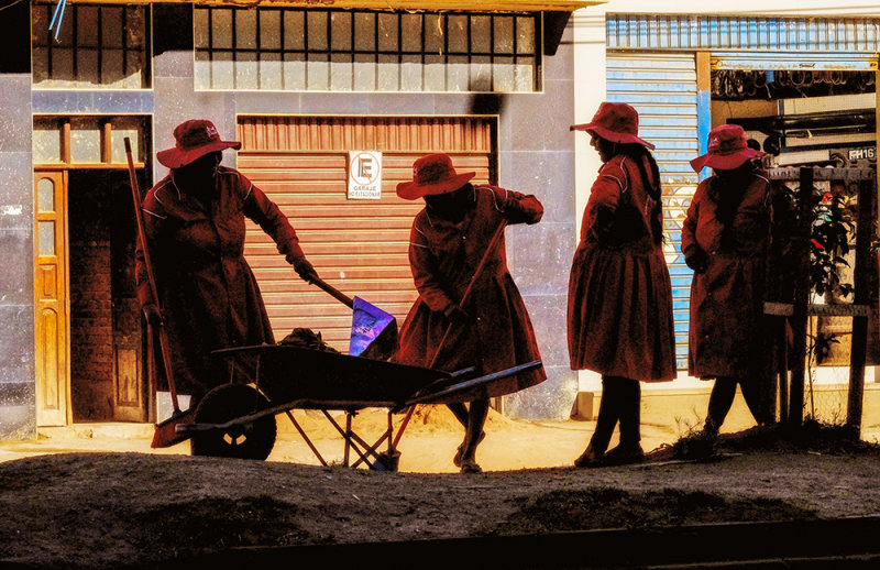 City sweepers, Sucre, Bolivia, 2014
