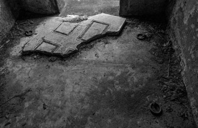 Mausoleum, Magnolia Cemetery, Charleston, South Carolina, 2013