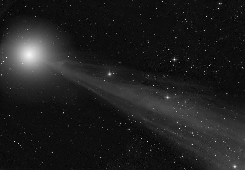Comet Lovejoy 4 panel panorama