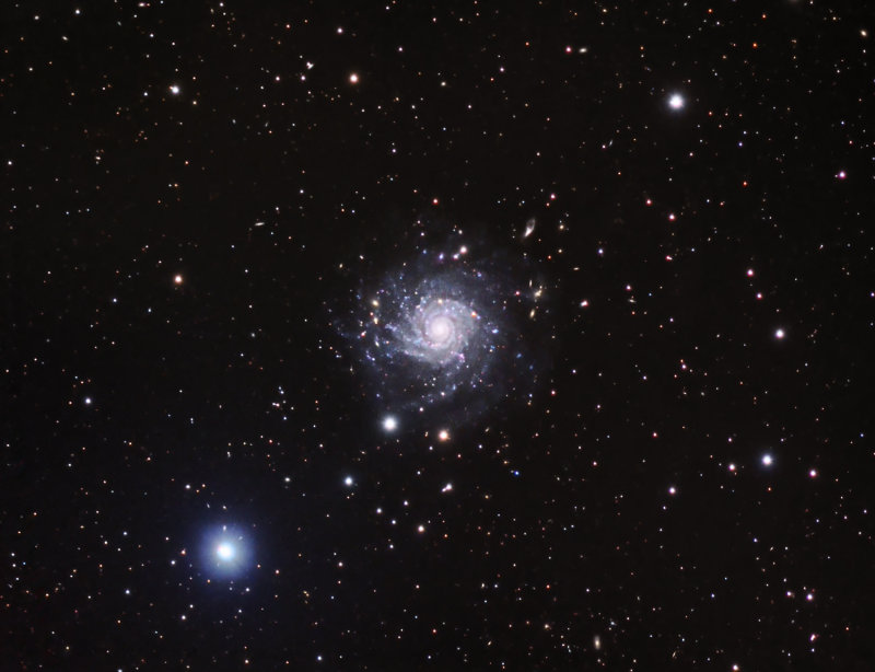 Southern Spiral Galaxy IC5332  