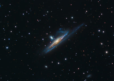Distorted Spiral Galaxy NGC1532 