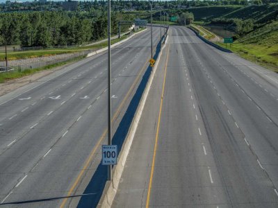 Rush Hour Traffic - Deerfoot Trail