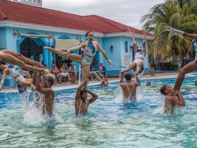 Star Friends Water Ballet