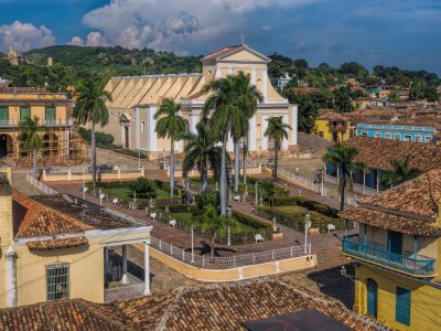 Plaza Mayor - Santisima Church