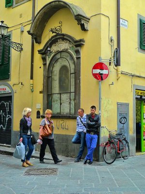The boys of Via Faenza...