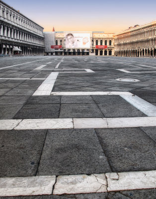 Sometimes it's even possible to see San Marco square totally empty...