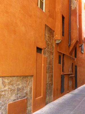 An orange side alley...