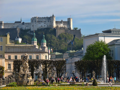 The omnipresent fortress seen from Mirabell gardens...