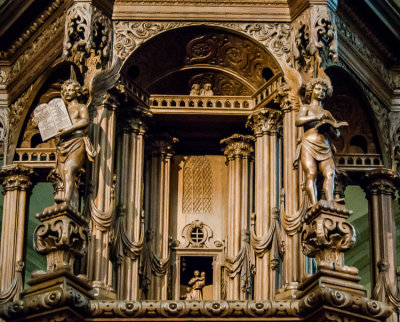 Altarpiece 