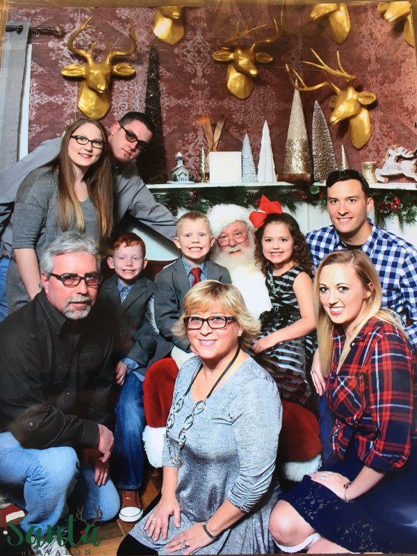 amanda, ray, mike, layne, elliott, santa, lexi, harrison, dana and jeanna