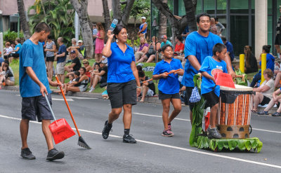 Aloha Festivals Pa'u Marshall Unit poop scooper