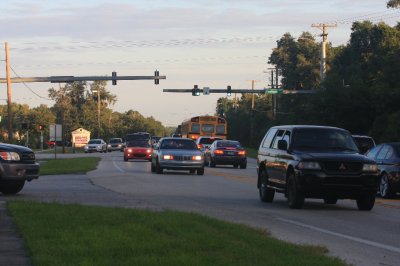 Traffic, Lithia Pinecrest Rd, Fish Hawk AM