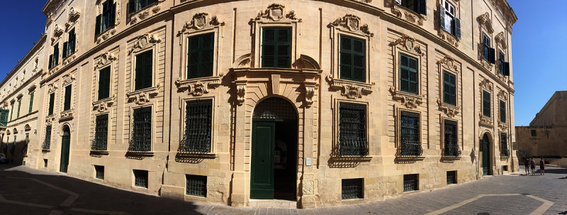 Auberge de castille