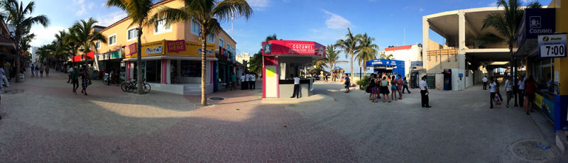 ferry vers Cozumel