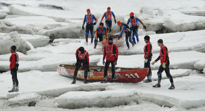 COURSE EN CANOT À GLACE DE L'ISLE-AUX-COUDRES 2014