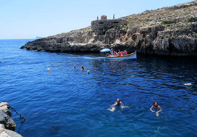 Promenade en bateau  la Grotte bleue, Malte