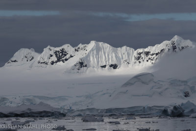 Charlotte Bay off Portal point141215 87.jpg