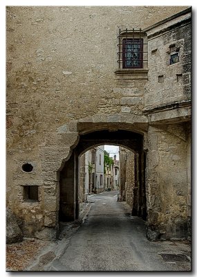 Arles-5