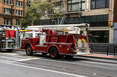 San Francisco 8-4-2014 3rd Alarm Renoir Hotel (10).jpg