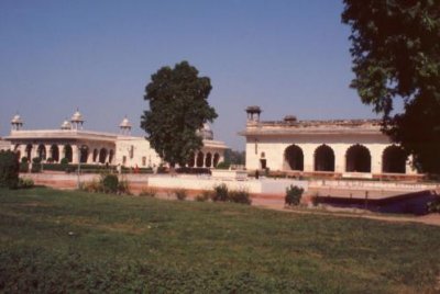 1995006072 Red Fort Delhi.jpg