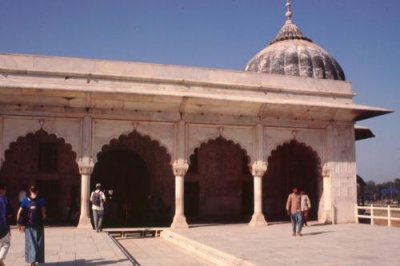 1995006073 Red Fort Delhi.jpg