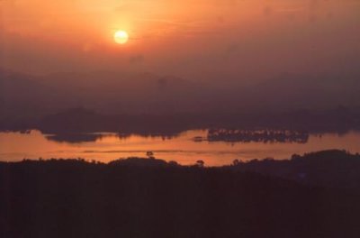 1995007007 Sunrise Udaipur.jpg