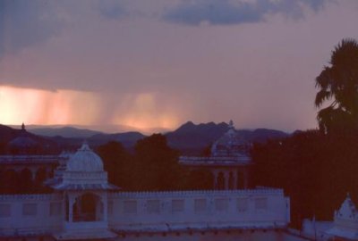 1995007020 Festival Palace Udaipur.jpg