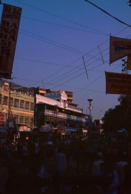 1995007060 Alleyway Varanasi.jpg