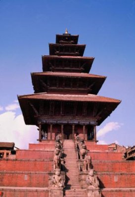 1995008007 A pagoda in Bhaktapur.JPG